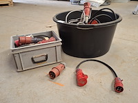 Partij krachtstroom kabels en koppelstukken - afbeelding 1 van  6