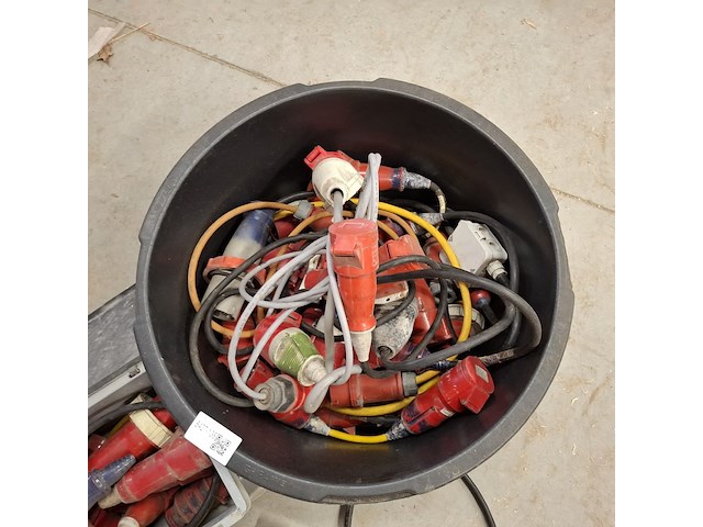 Partij krachtstroom kabels en koppelstukken - afbeelding 5 van  6