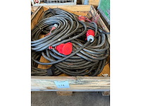 Partij krachtstroom kabels in kist lineax - 5g6 - power flow cable - afbeelding 1 van  2