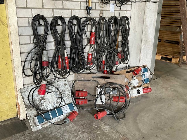 Partij krachtstroom kabels - afbeelding 2 van  5