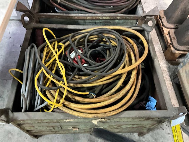 Partij krachtstroom kabels - afbeelding 2 van  2