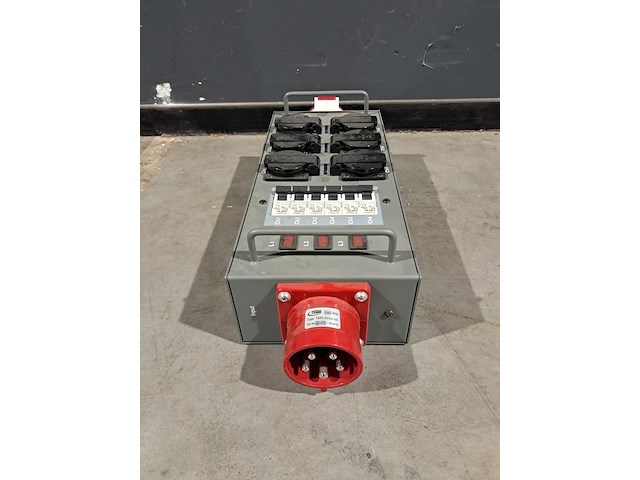 Partij krachtstroom stekkers en verdeeldoos, o.a keraf , yeeda en famatel - afbeelding 3 van  8