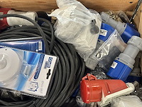 Partij krachtstroom stekkers/contra’s, kabel & sensoren - afbeelding 5 van  7