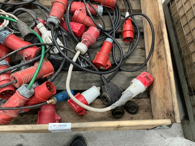 Partij krachtstroomverleng/verloopstekkers - afbeelding 3 van  5