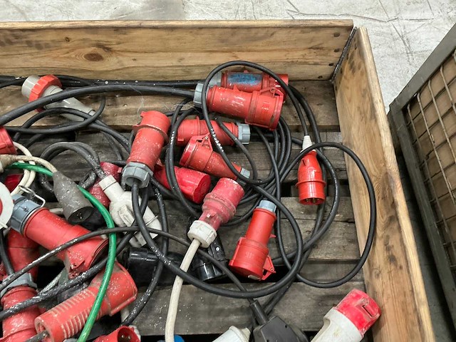 Partij krachtstroomverleng/verloopstekkers - afbeelding 4 van  5