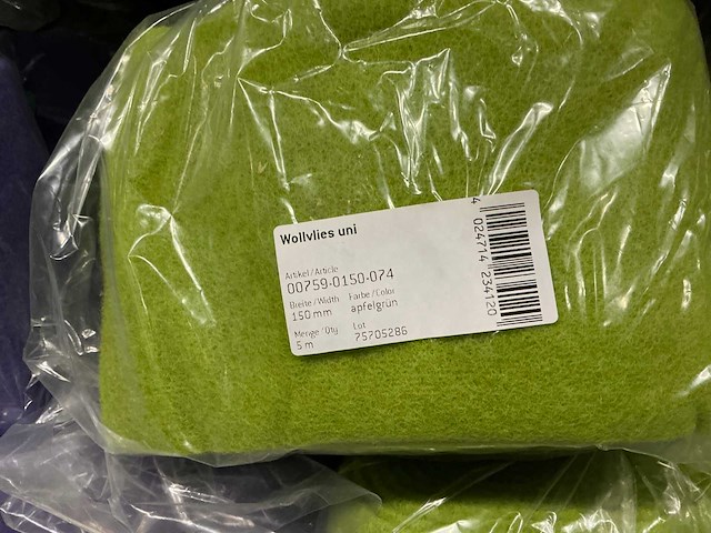 Partij kragoart wollvlies 150mm/5m (77x) - afbeelding 8 van  11