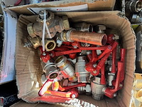 Partij kranen en afsluiters - afbeelding 7 van  21