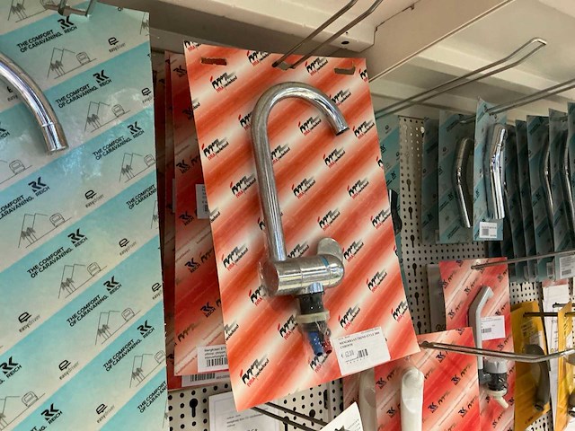 Partij kranen en toebehoren (45x) - afbeelding 10 van  29