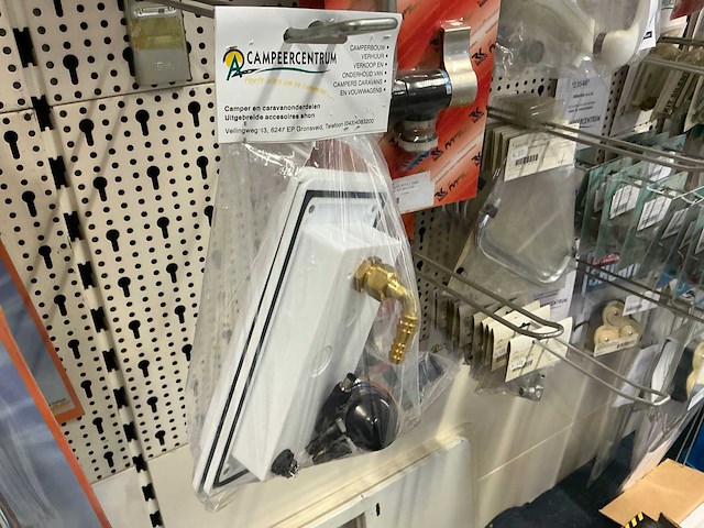 Partij kranen en toebehoren (45x) - afbeelding 13 van  29