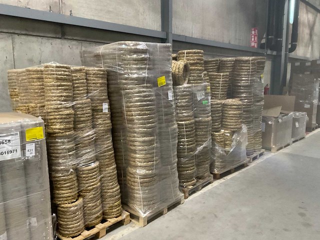 Partij kransen stro - afbeelding 4 van  8