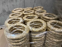 Partij kransen stro - afbeelding 8 van  8