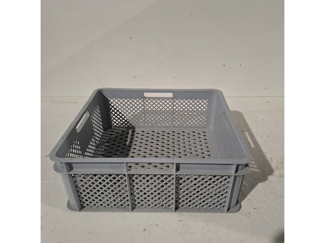 Partij kratten, diverse soorten en maten - afbeelding 8 van  18