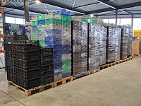 Partij kratten, diverse soorten en maten - afbeelding 1 van  18