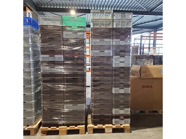 Partij kratten, diverse soorten en maten - afbeelding 14 van  18