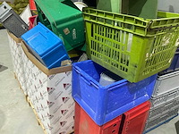 Partij kratten, emmers, stapelbakjes etcetera - afbeelding 6 van  7
