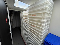 Partij kratten en trolleys - afbeelding 4 van  7