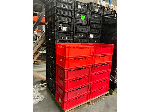 Partij kratten - afbeelding 3 van  5