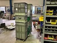 Partij kratten - afbeelding 1 van  3