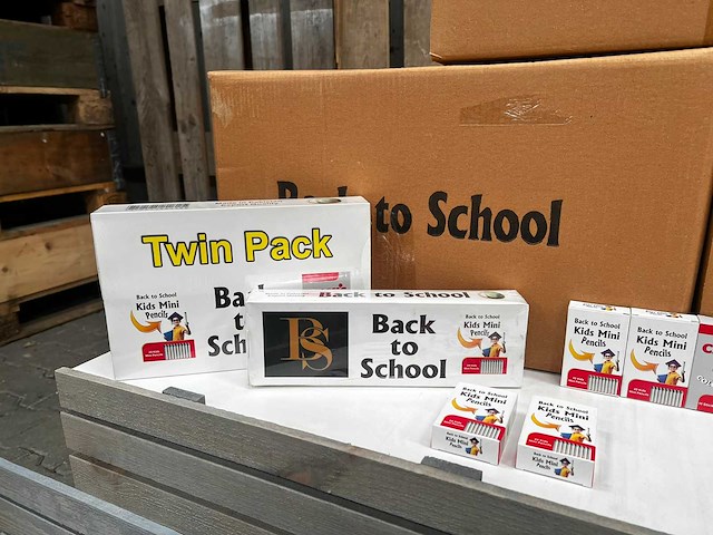 Partij krijt en potloden - pakje 10 stuks (2160x) - afbeelding 1 van  3