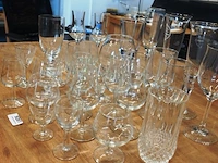 Partij kristallen en glazen glazen - afbeelding 3 van  5