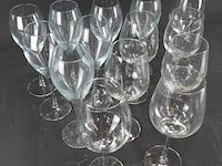 Partij kristallen wijnglazen in doos - afbeelding 3 van  5