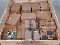 Partij kroonmoeren - afbeelding 2 van  6