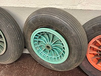 Partij kruiwagenwielen (5x) - afbeelding 2 van  2