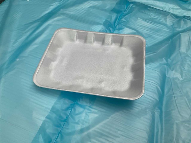 Partij kunsstof schaaltjes (8330x) - afbeelding 1 van  6