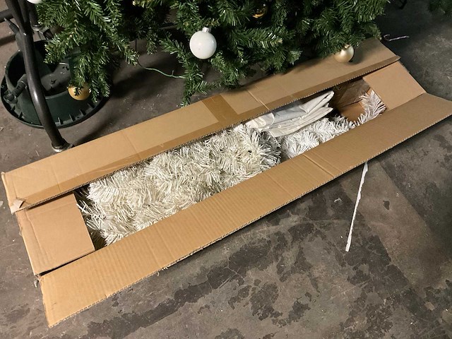 Partij kunst kerstbomen, 4 stuks - afbeelding 2 van  3
