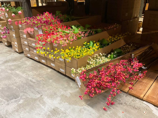 Partij kunstbloemen - afbeelding 1 van  7