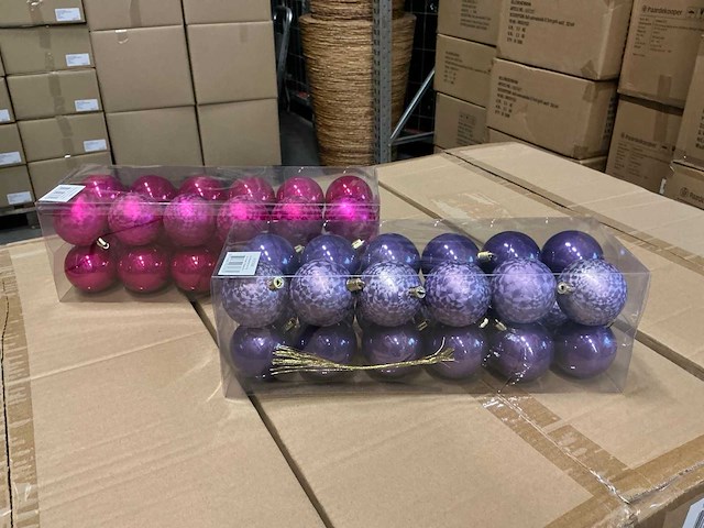 Partij kunstkertstballen 6cm fuchsia&lila mix 24/set (108 sets) - afbeelding 1 van  6