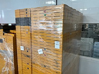Partij kunstof stapelkratten - afbeelding 4 van  6
