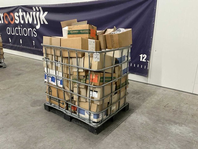 Partij kunstof tunnelblokjes/keggen - afbeelding 1 van  13