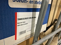 Partij kunstof tunnelblokjes/keggen - afbeelding 13 van  13