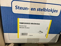 Partij kunstof tunnelblokjes/keggen - afbeelding 7 van  7