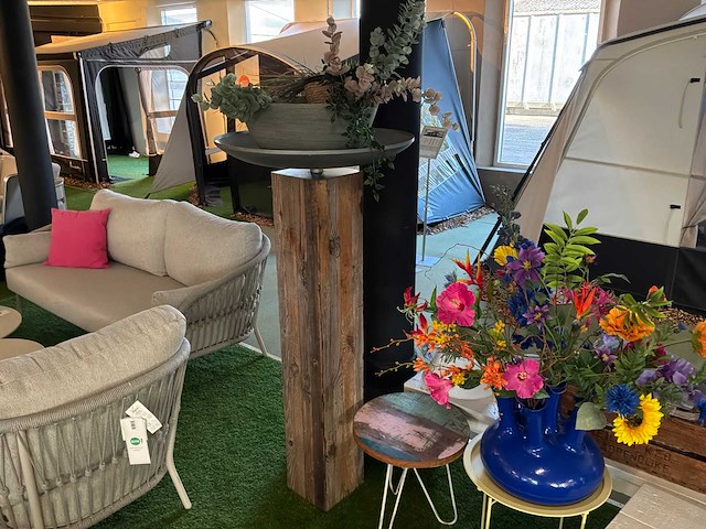 Partij kunstplanten & decoratiematerialen - afbeelding 3 van  9