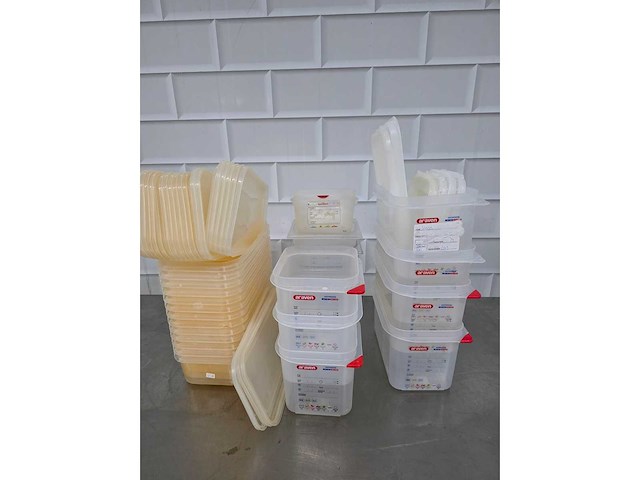 Partij kunststof bakken - afbeelding 3 van  3