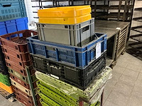 Partij kunststof bakken - afbeelding 2 van  6