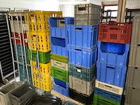 Partij kunststof bakken - afbeelding 5 van  6