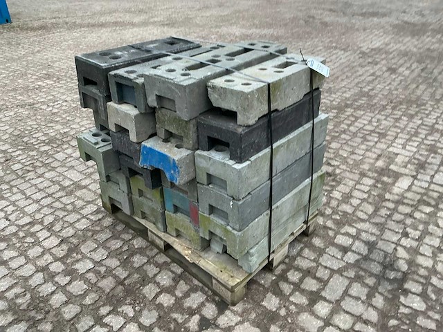Partij kunststof bouwhekvoeten - afbeelding 3 van  9