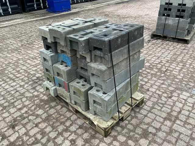 Partij kunststof bouwhekvoeten - afbeelding 7 van  9