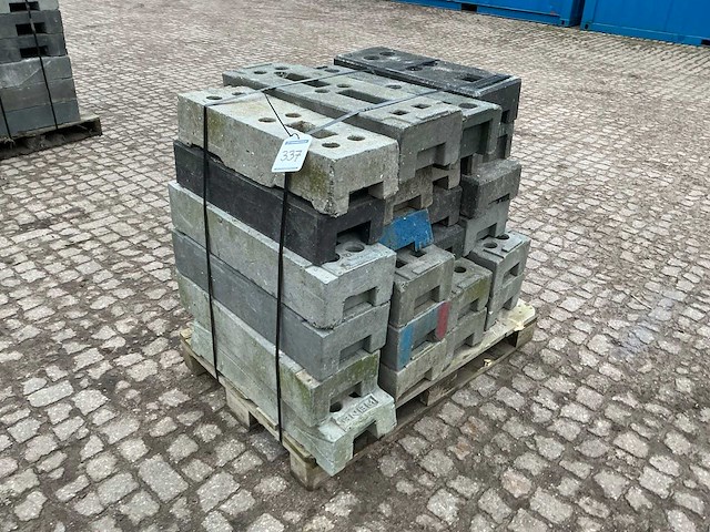 Partij kunststof bouwhekvoeten - afbeelding 2 van  9