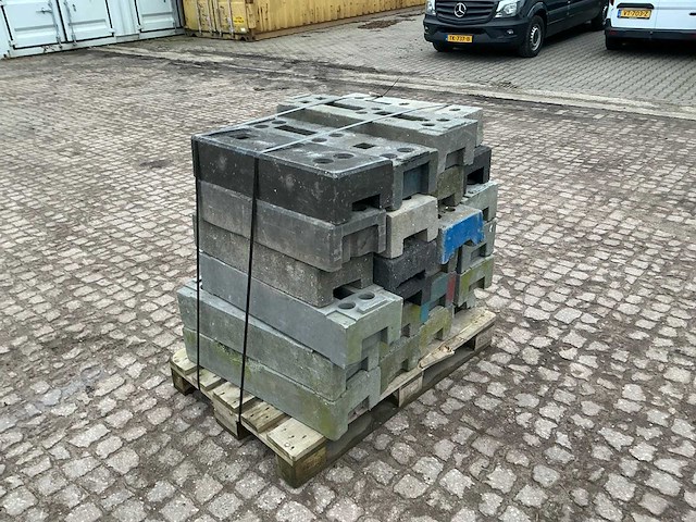 Partij kunststof bouwhekvoeten - afbeelding 5 van  9