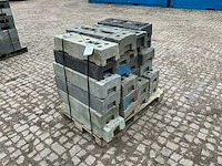 Partij kunststof bouwhekvoeten - afbeelding 9 van  9