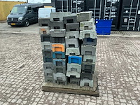 Partij kunststof bouwhekvoeten - afbeelding 5 van  8