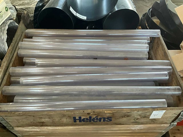 Partij kunststof buis - afbeelding 1 van  2