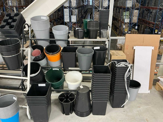 Partij kunststof emmers - afbeelding 6 van  6