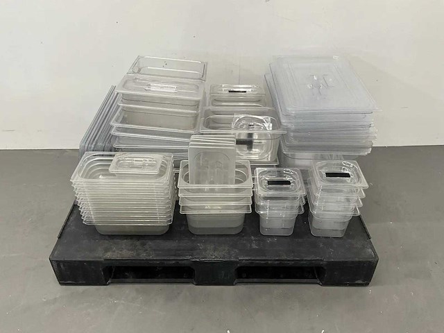 Partij kunststof gastronormbakken - afbeelding 1 van  5