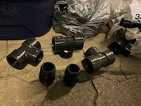 Partij kunststof irritec koppelingen - afbeelding 1 van  4