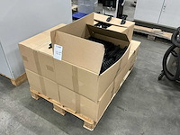 Partij kunststof kappen - afbeelding 1 van  6